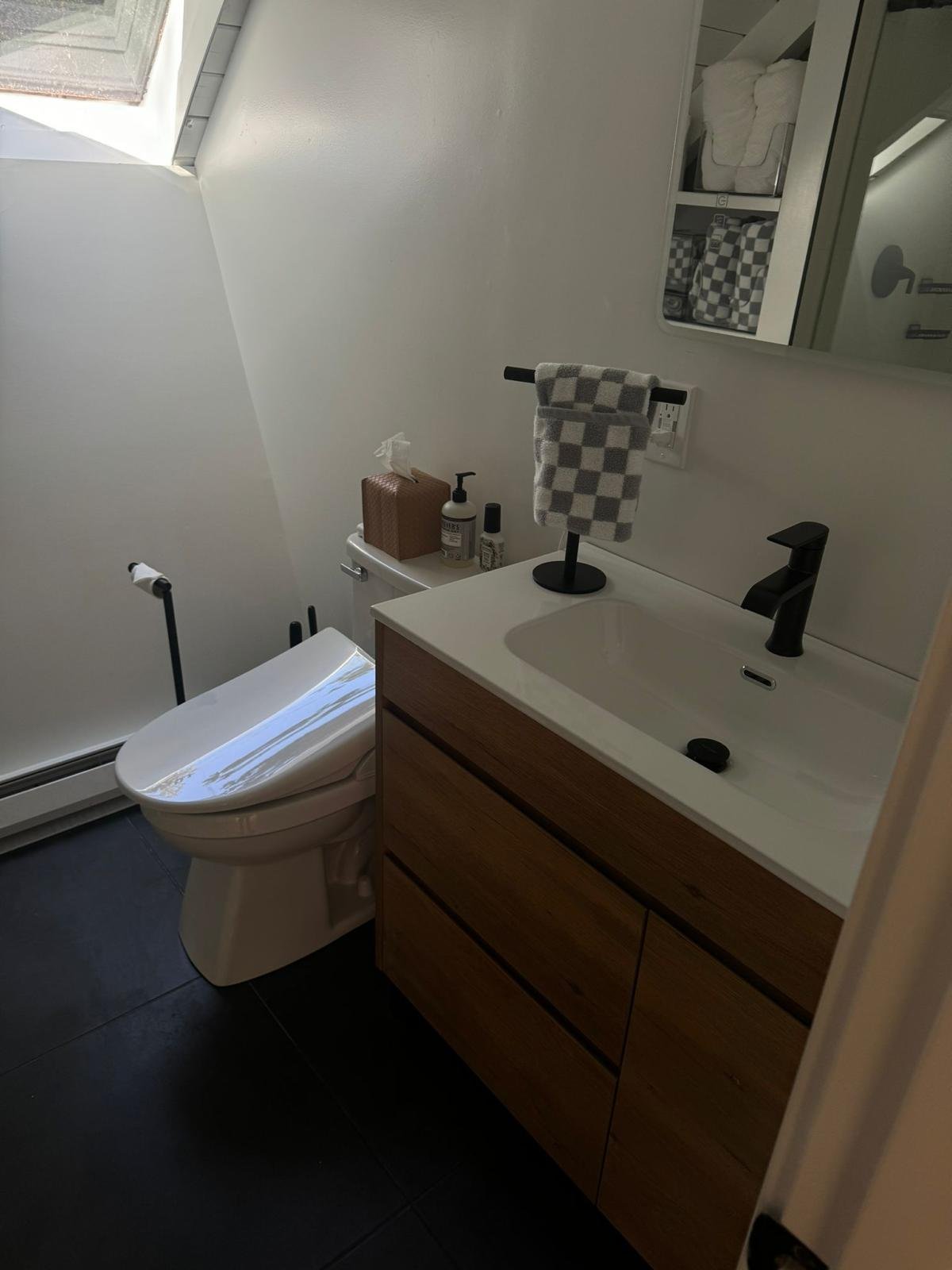 3913679f-35e8-4a22-a851-6156a792c1e6