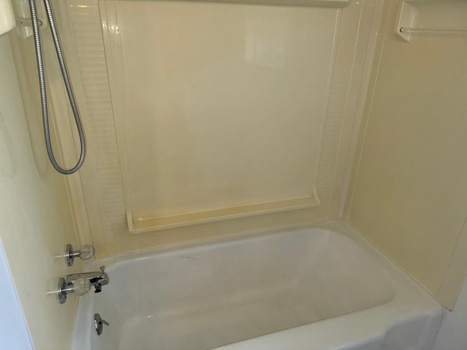 8c788262-4e33-44ca-84bd-69967be8c4b6